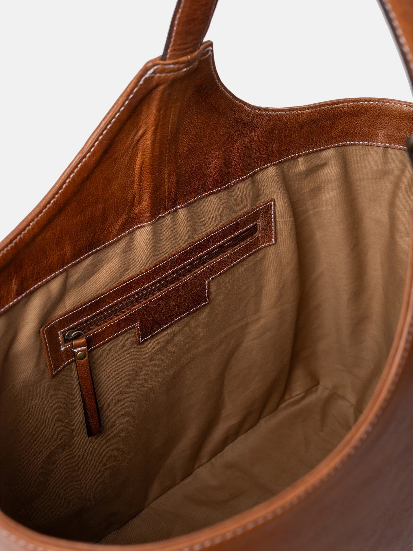 PROJECT PO72 - Farbe Walnut -